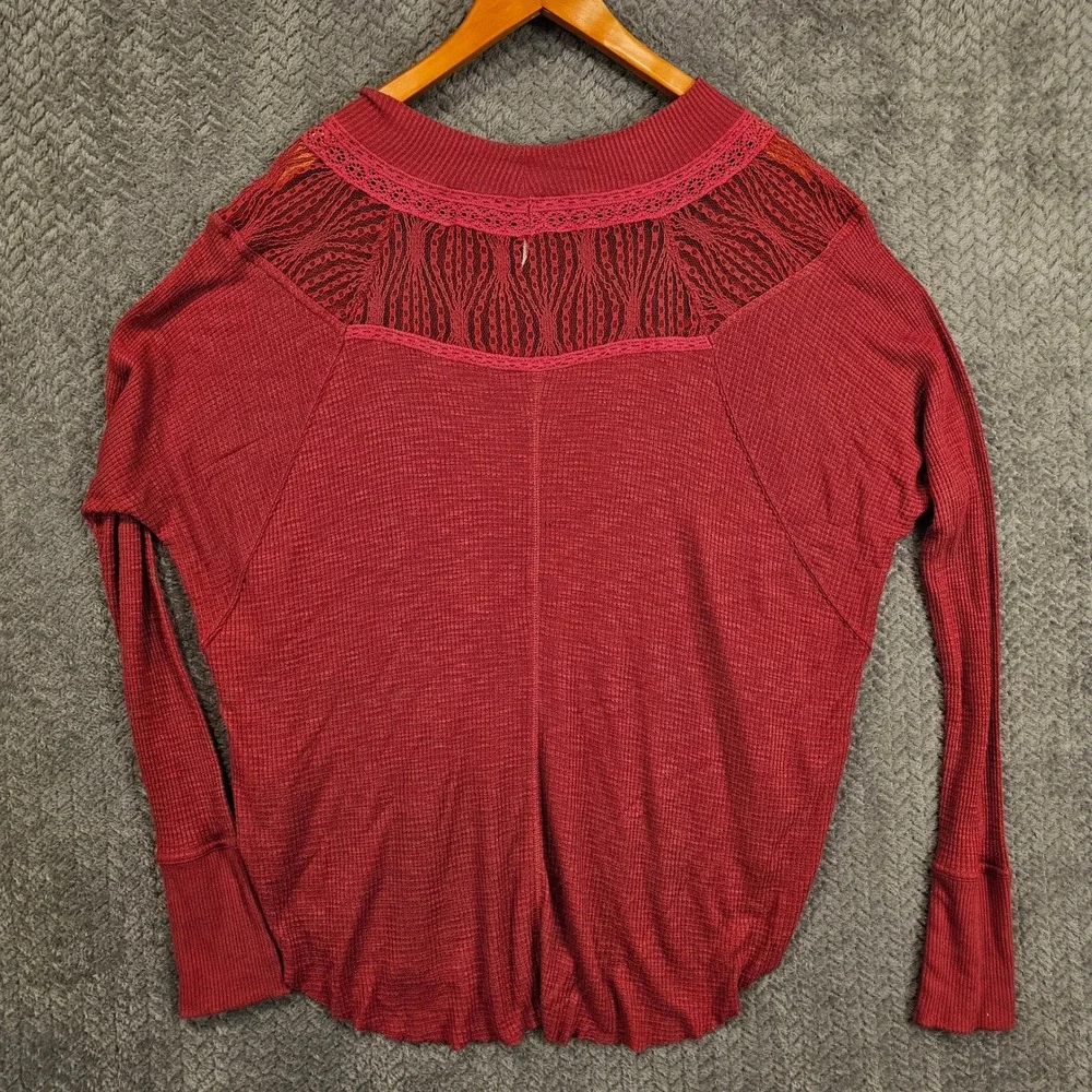 Free‎ People Berry Red Waffle Knit Thermal Lace Yoke Dolman Sleeve Top Small